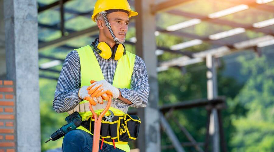 Expert Emergency Roof Repairs services in East Meadow, NY